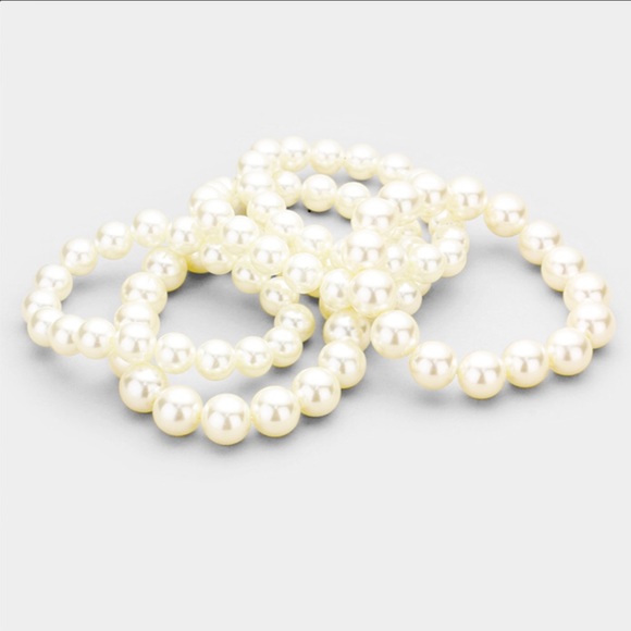 Multi Strand Pearl Collar Choker Necklace - Picture 4 of 4